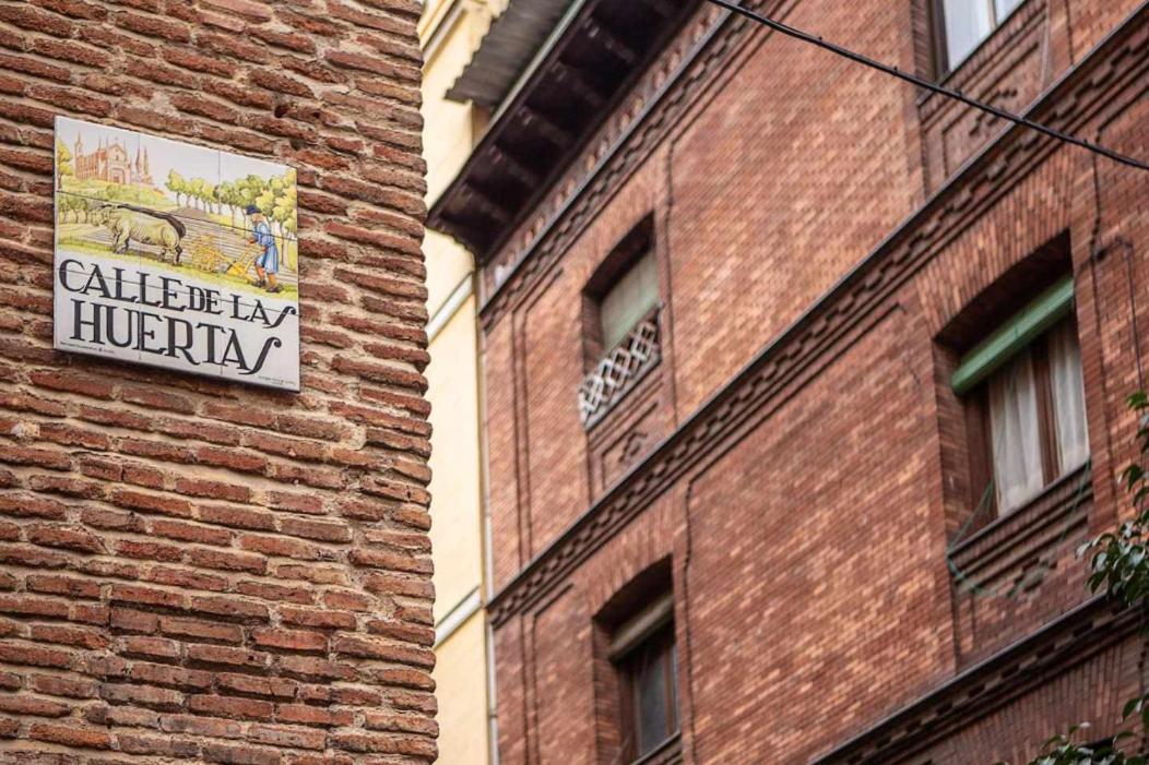 Calle Huertas Corazon By Regalatemadrid Eksteriør billede